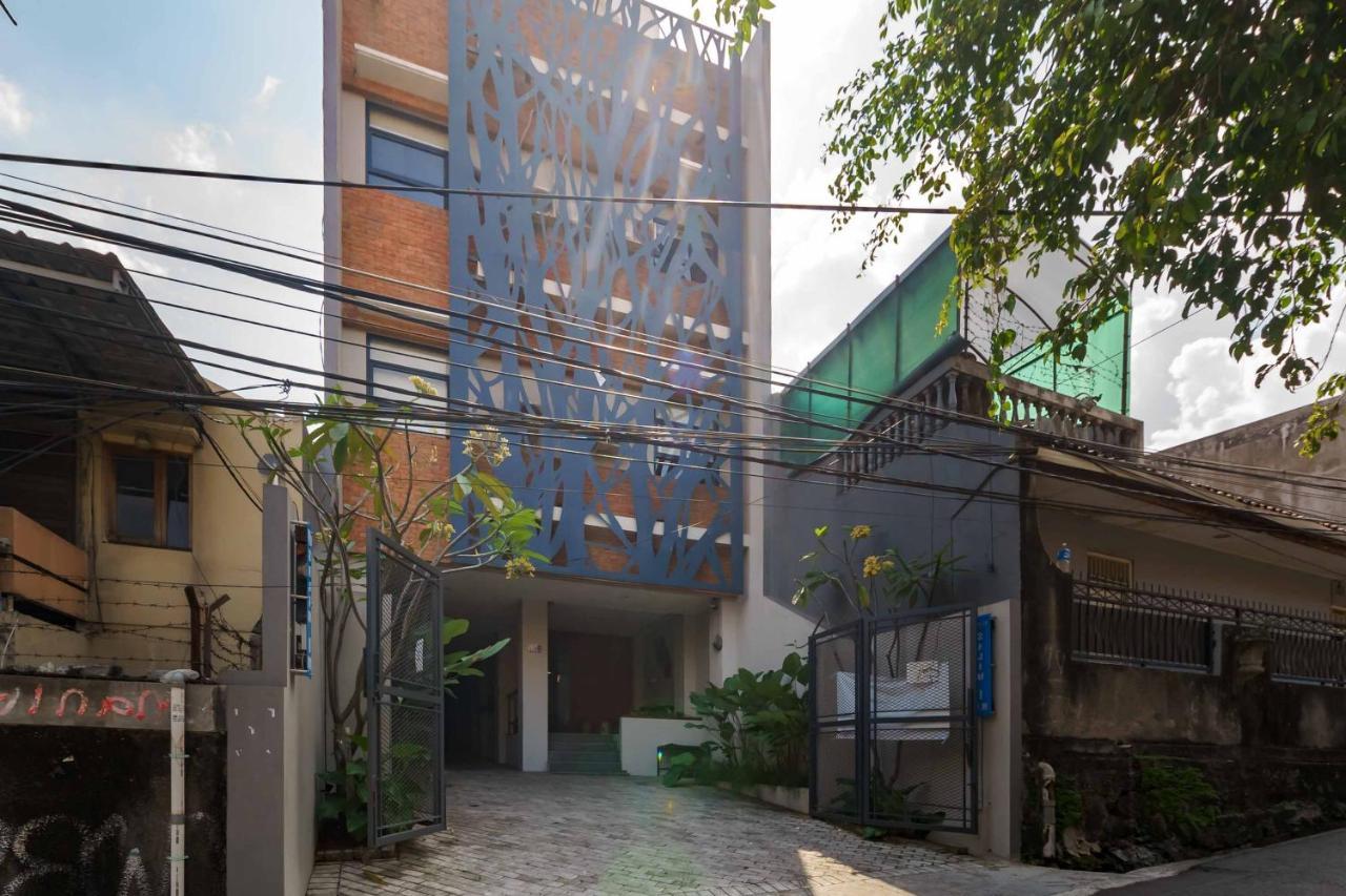 RedDoorz Plus near Radio Dalam 3 Yakarta Exterior foto